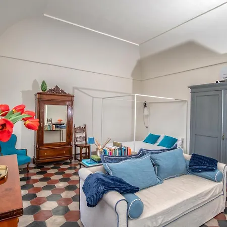 Casa Cantasol - *